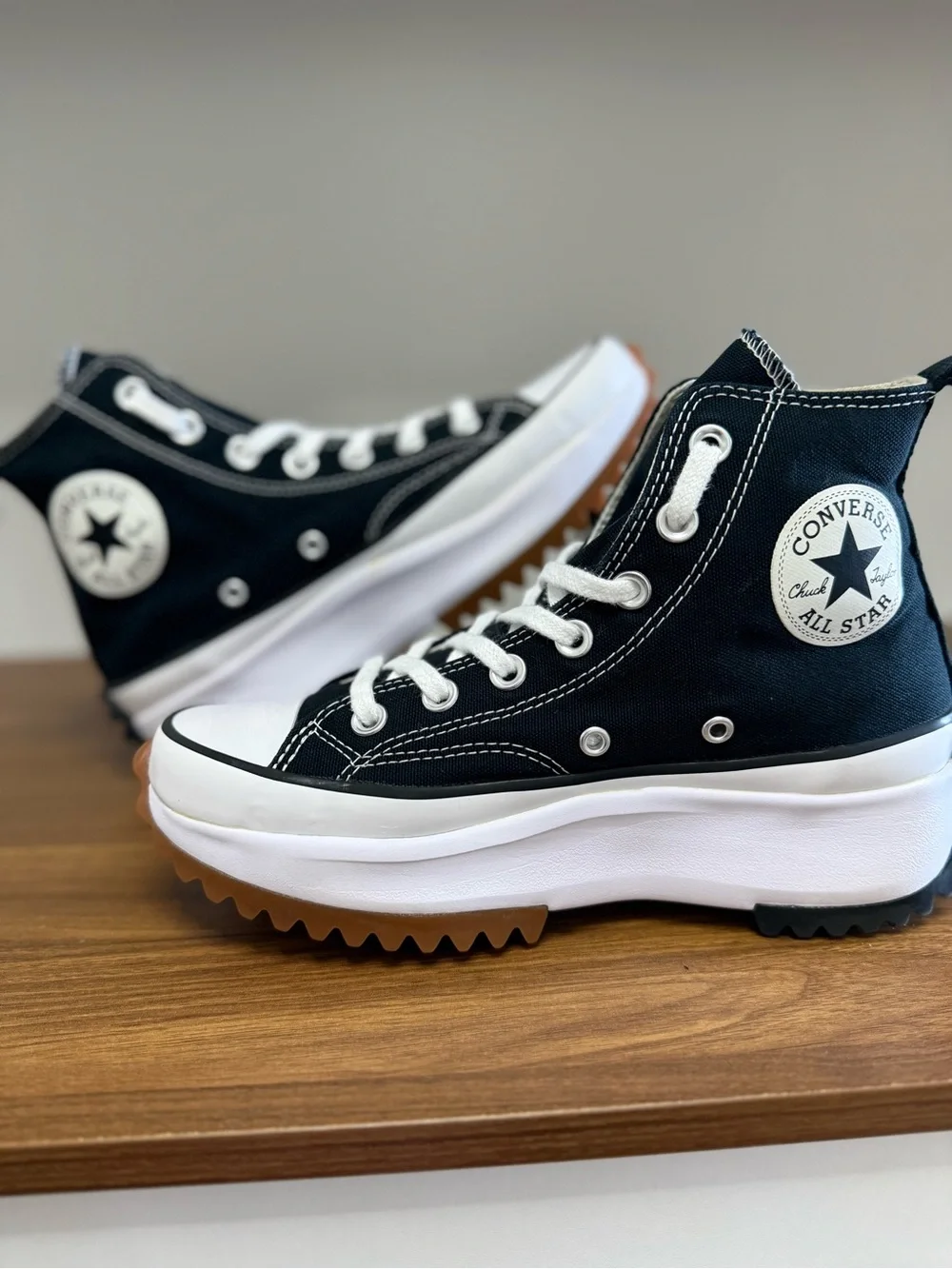 Converse Run Star Hike High Top Platform Sneakers Black Size 6.5 - Picture 12 of 13
